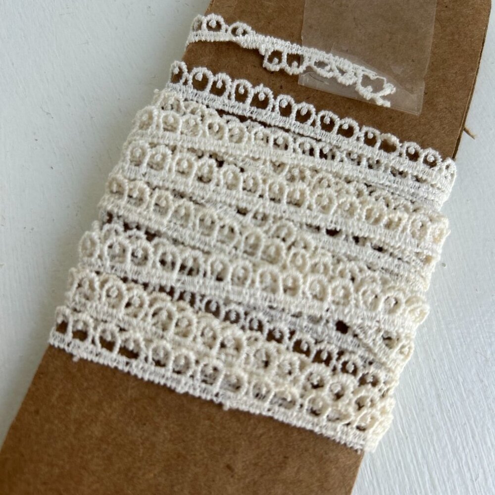 3 Yards Eyelet Ribbon Trim Craft Lace Sewing Cream 1/4" wide